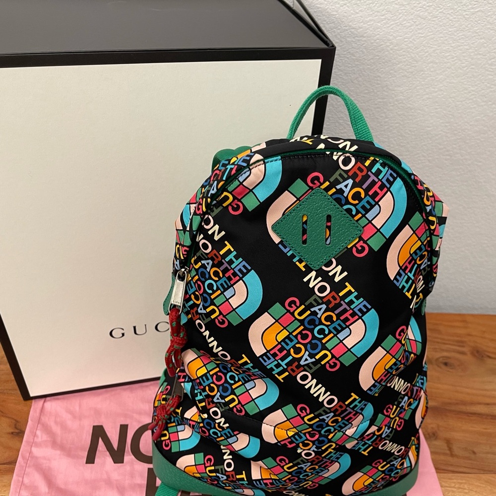 09. GUCCI Gucci x The North Face Zip Backpack - Picture 2 of 5